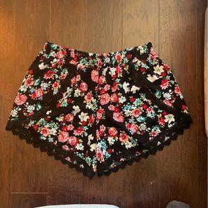 Shosho junior’s XL Floral lace trim shorts. They are new but without tags.
